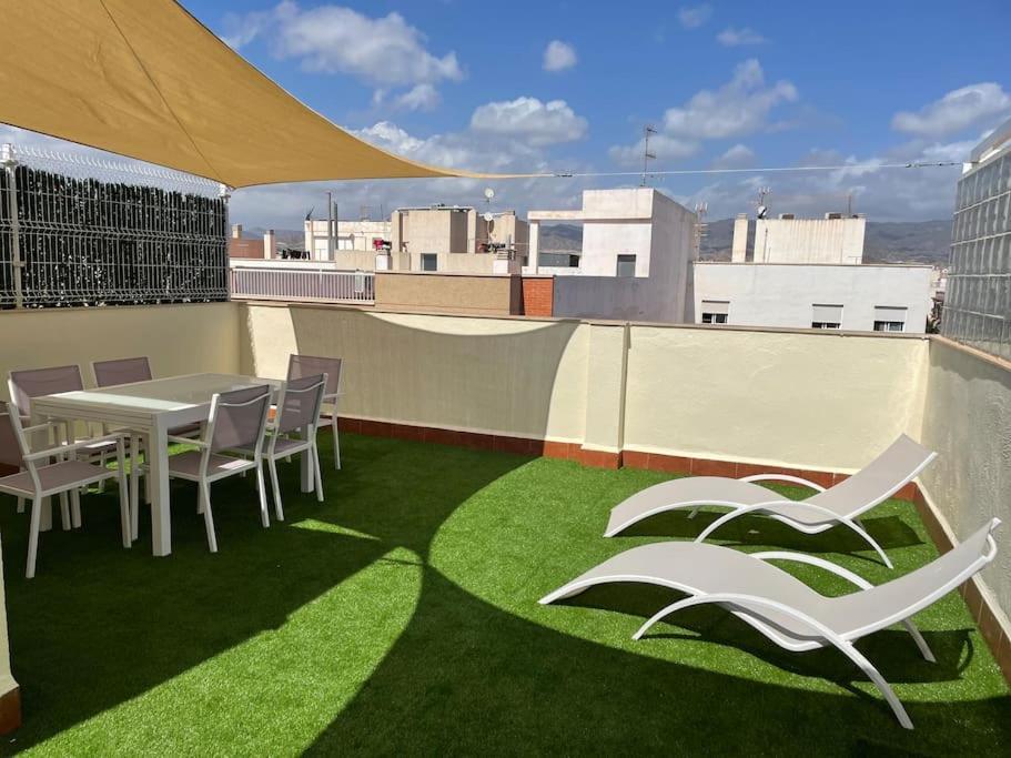Águilas Khelok Home מראה חיצוני תמונה