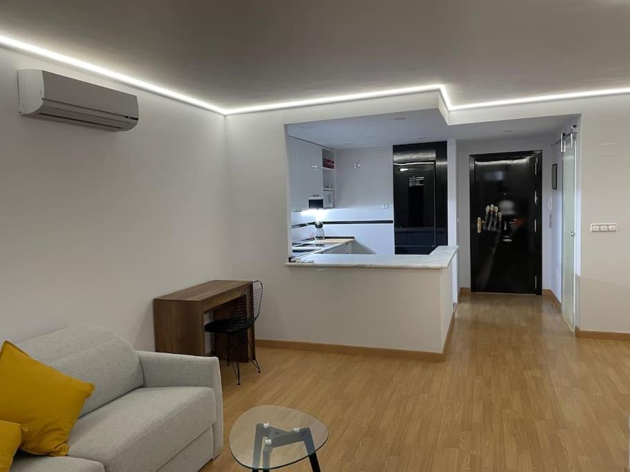 Águilas Khelok Home מראה חיצוני תמונה