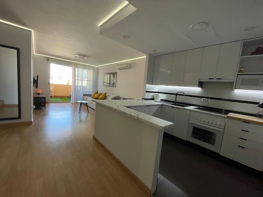 Águilas Khelok Home מראה חיצוני תמונה
